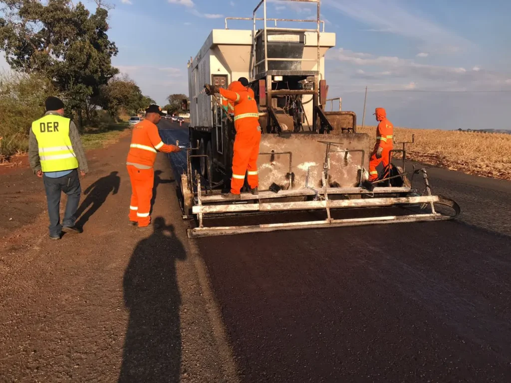 Foto PR 317 e PR 323